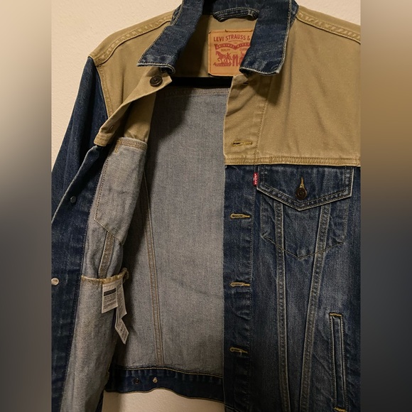 Levi’s Men’s Denim Jacket - Picture 3 of 8